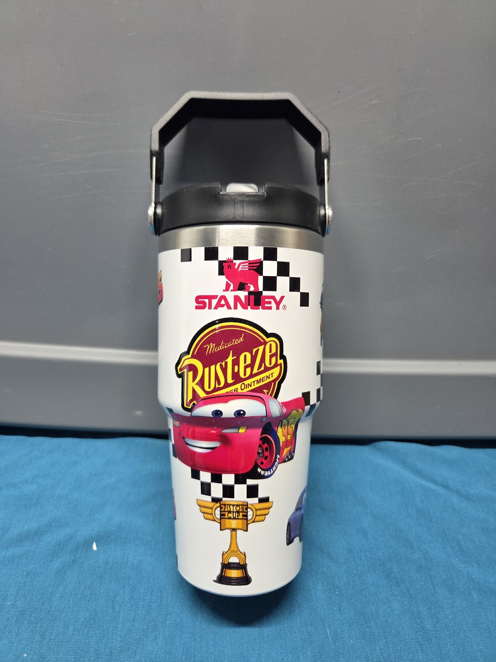 20 oz Cars Rust-eze Lightning McQueen Tumbler Cup